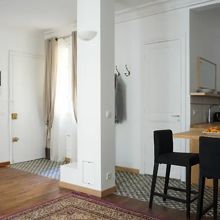 Porte Dauphine 2 Pieces 16