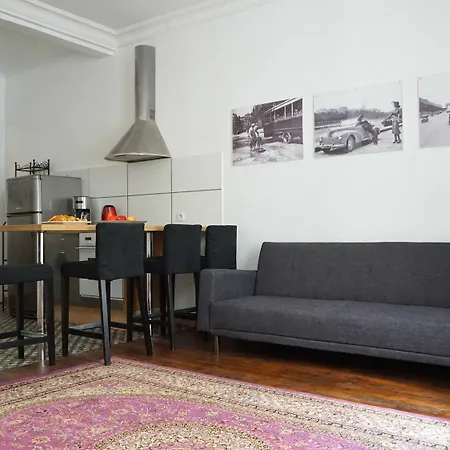 Porte Dauphine 2 Pieces 16 * Paříž